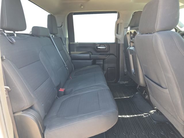 Used 2022 Chevrolet Silverado 2500 Custom w/ Custom Value Package image 17