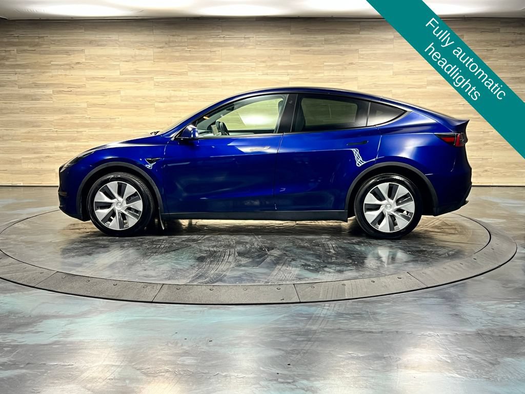 Used 2023 Tesla Model Y Long Range AWD/4WD image 12