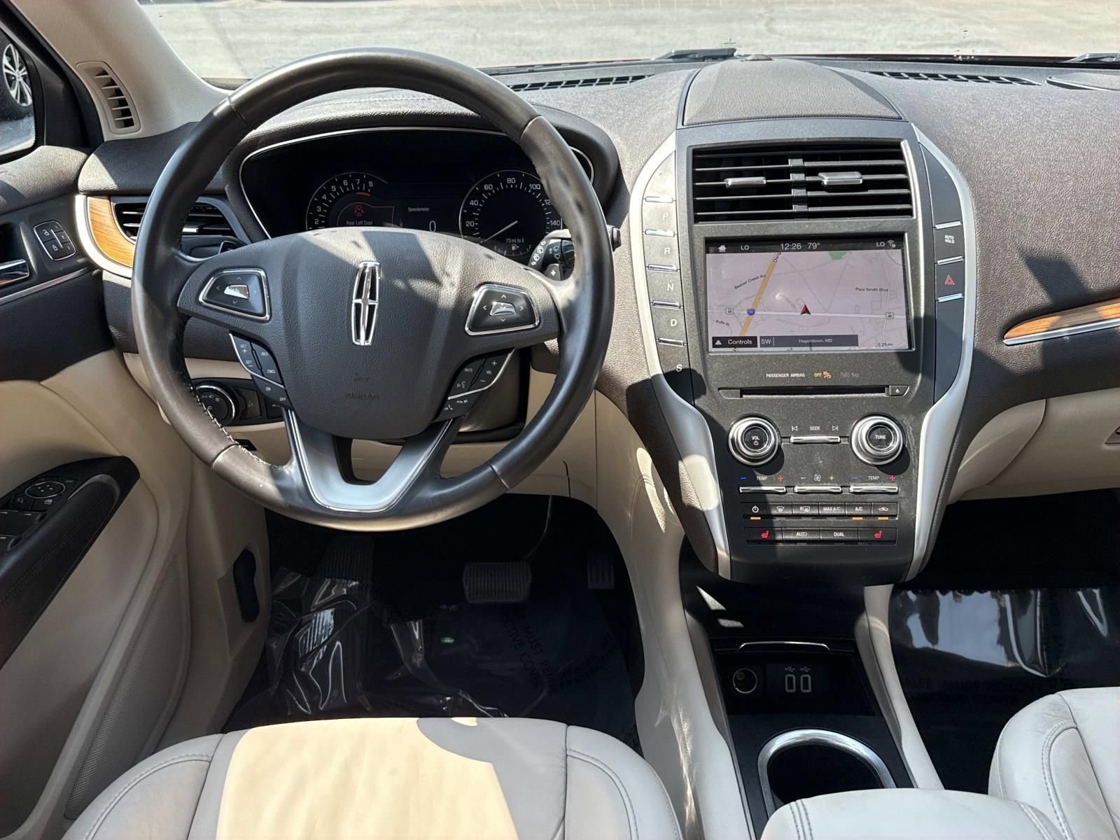 Used 2019 Lincoln MKC Select w/ Select Plus Package AWD/4WD image 8