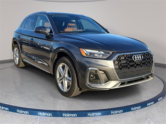 Used 2023 Audi Q5 e Premium Plus w/ Premium Plus Package image 4