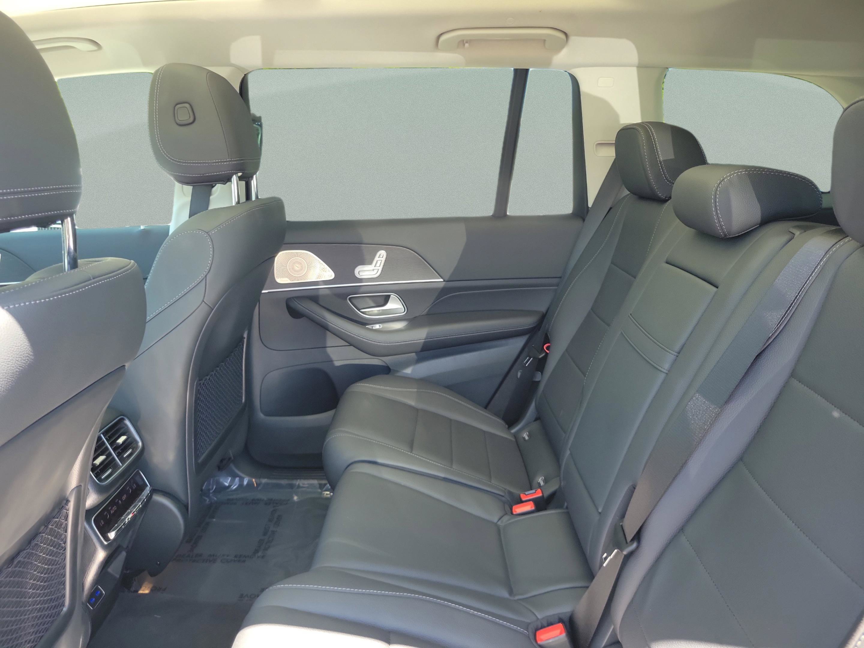 Certified 2026 Mercedes-Benz GLS 450 4MATIC image 6