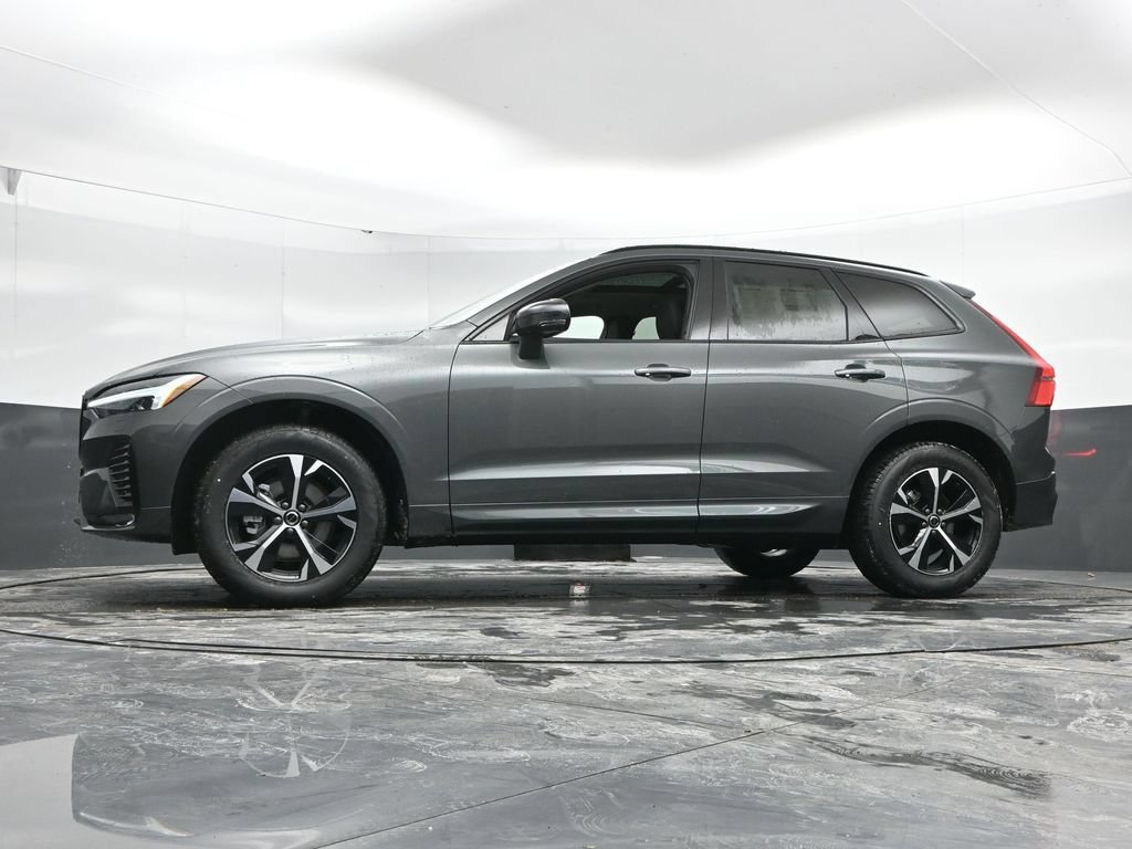 New 2026 Volvo XC60 B5 Core w/ Protection Package Premier AWD/4WD image 43