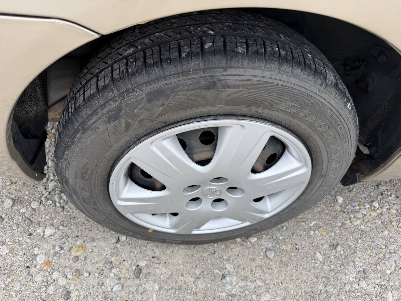 Used 2008 Toyota Corolla LE FWD image 11