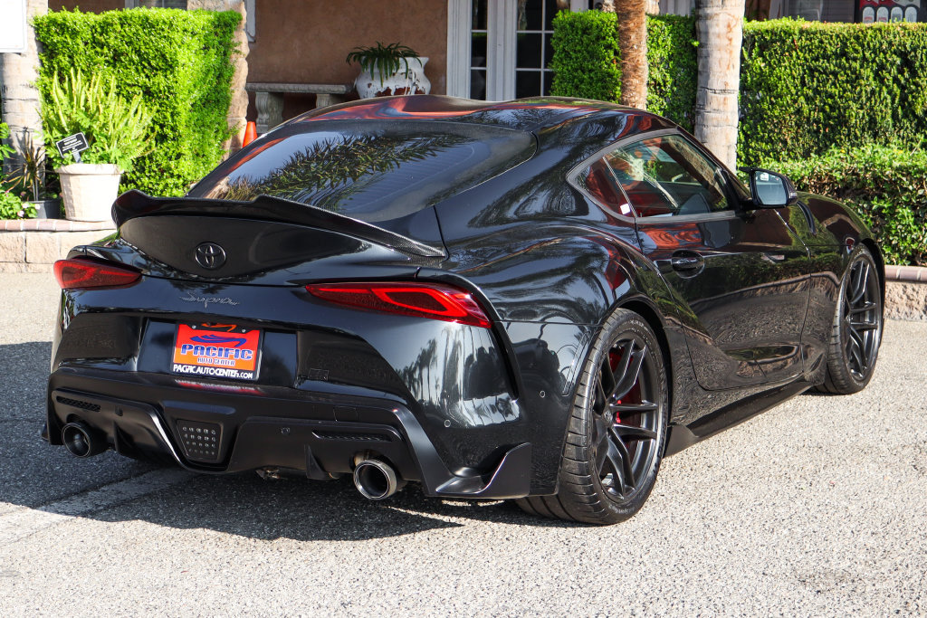 Used 2020 Toyota Supra Premium w/ Driver Assist Package RWD image 9