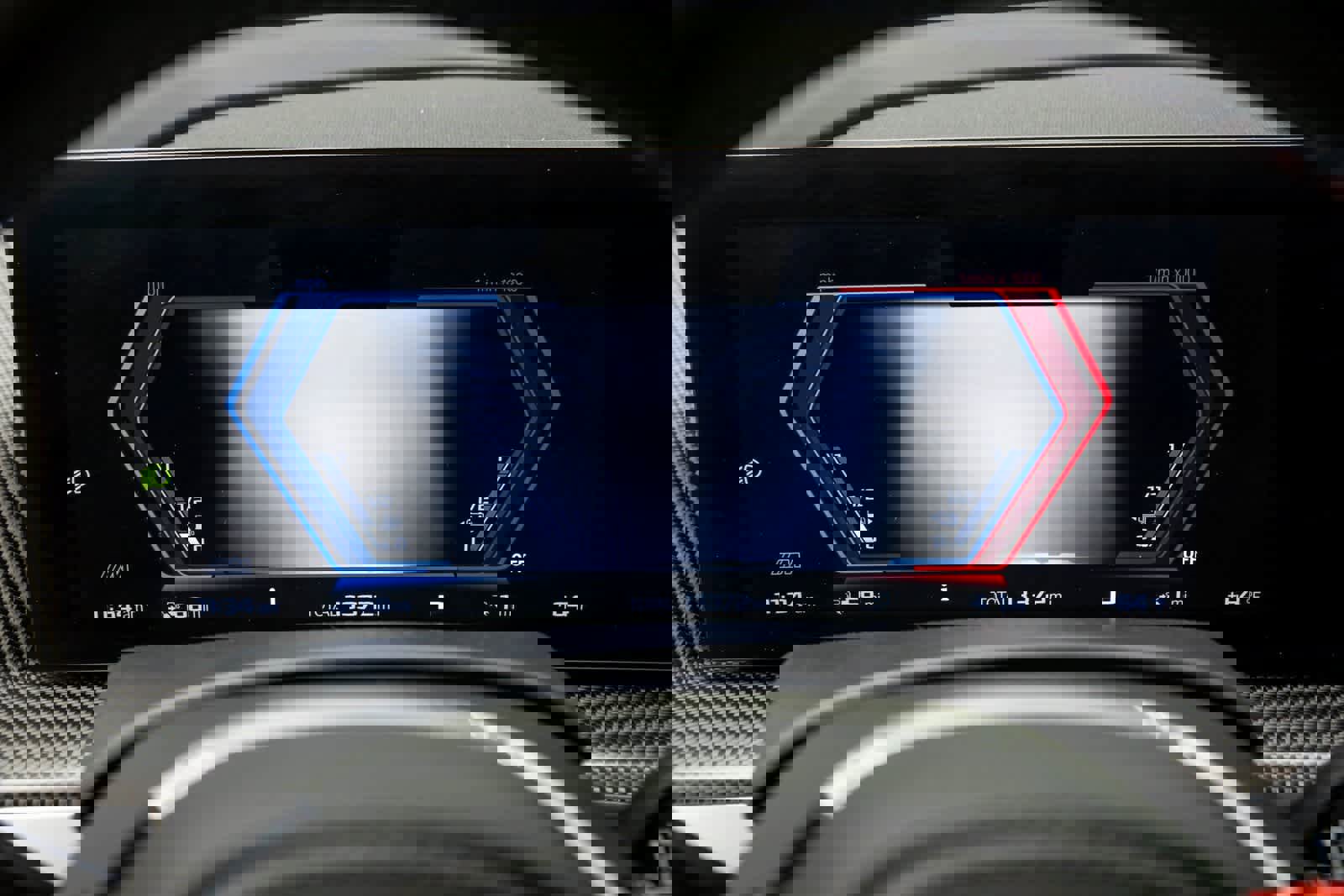 Used 2024 BMW XM image 22