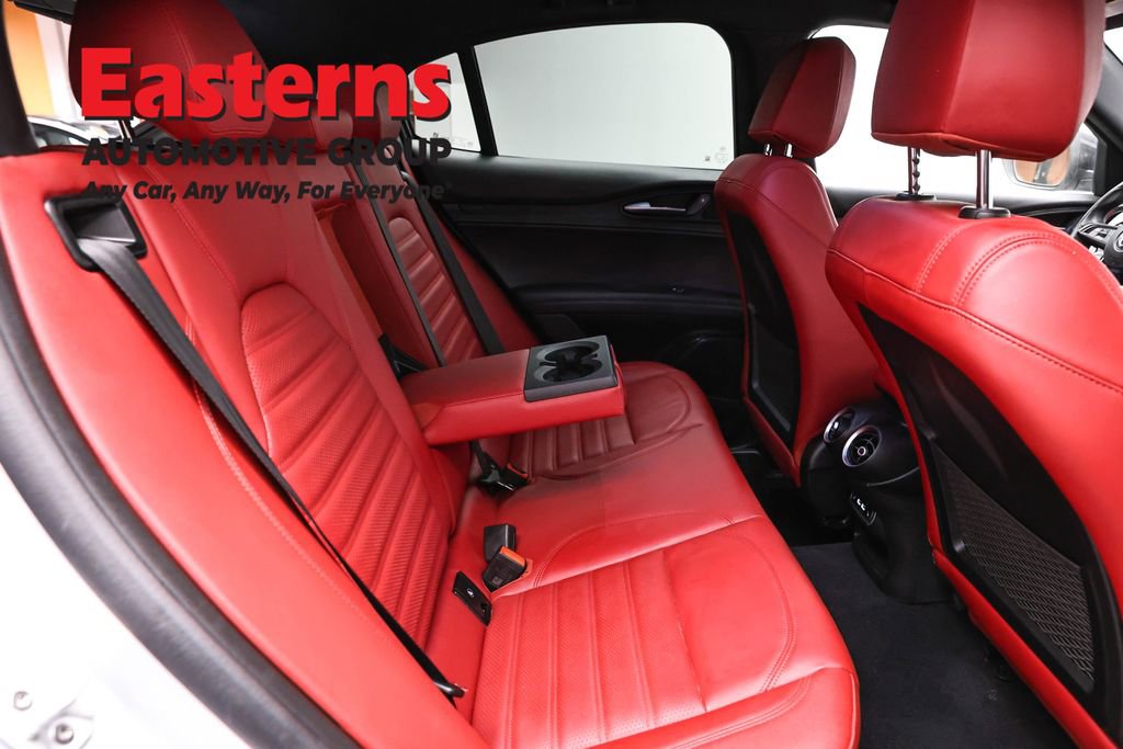 Used 2024 Alfa Romeo Stelvio Sprint AWD/4WD image 25