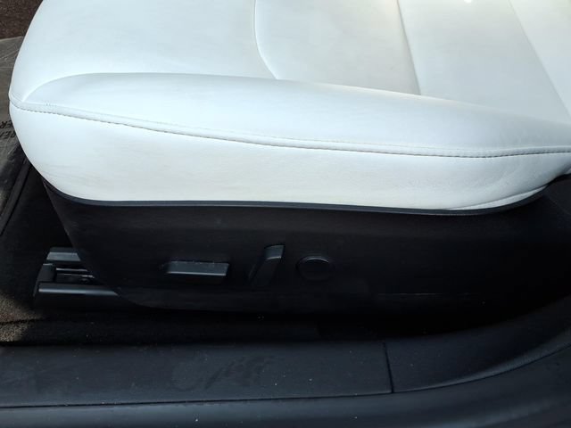 Used 2018 Tesla Model 3 AWD/4WD image 13