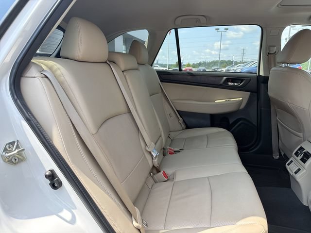 Used 2019 Subaru Outback 2.5i Limited AWD/4WD image 28