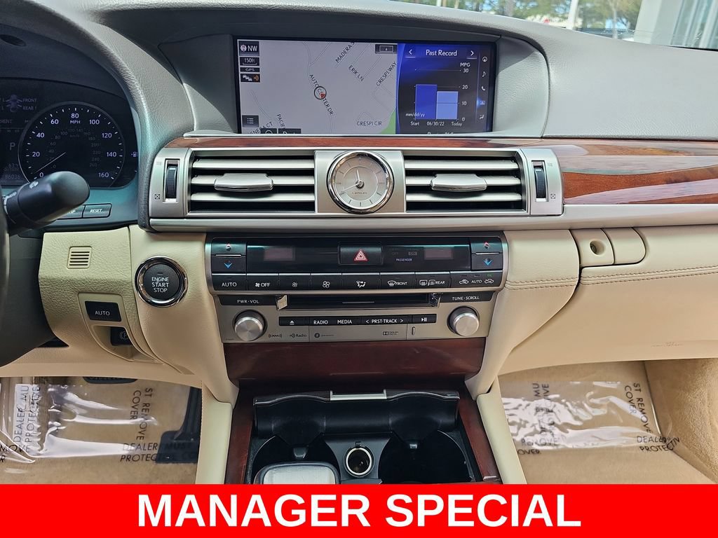 Used 2016 Lexus LS 460 w/ Comfort Package RWD image 20