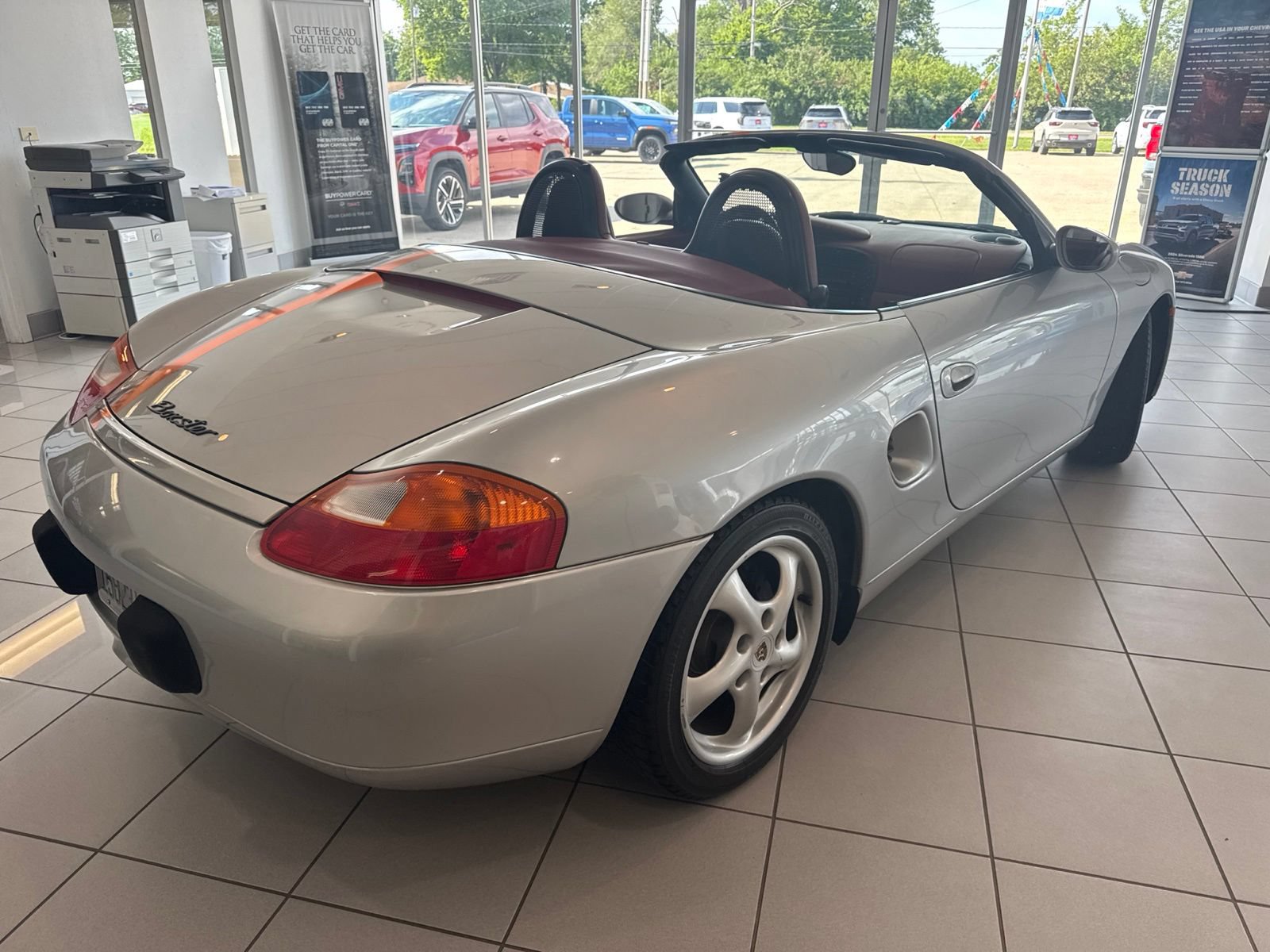 Used 1999 Porsche Boxster RWD image 3