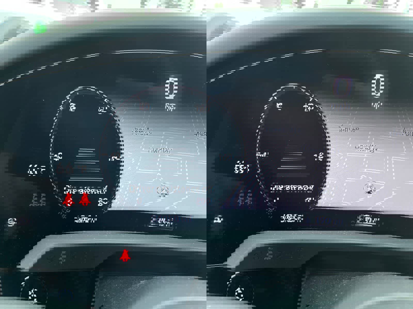 Used 2022 Porsche Taycan 4S image 8