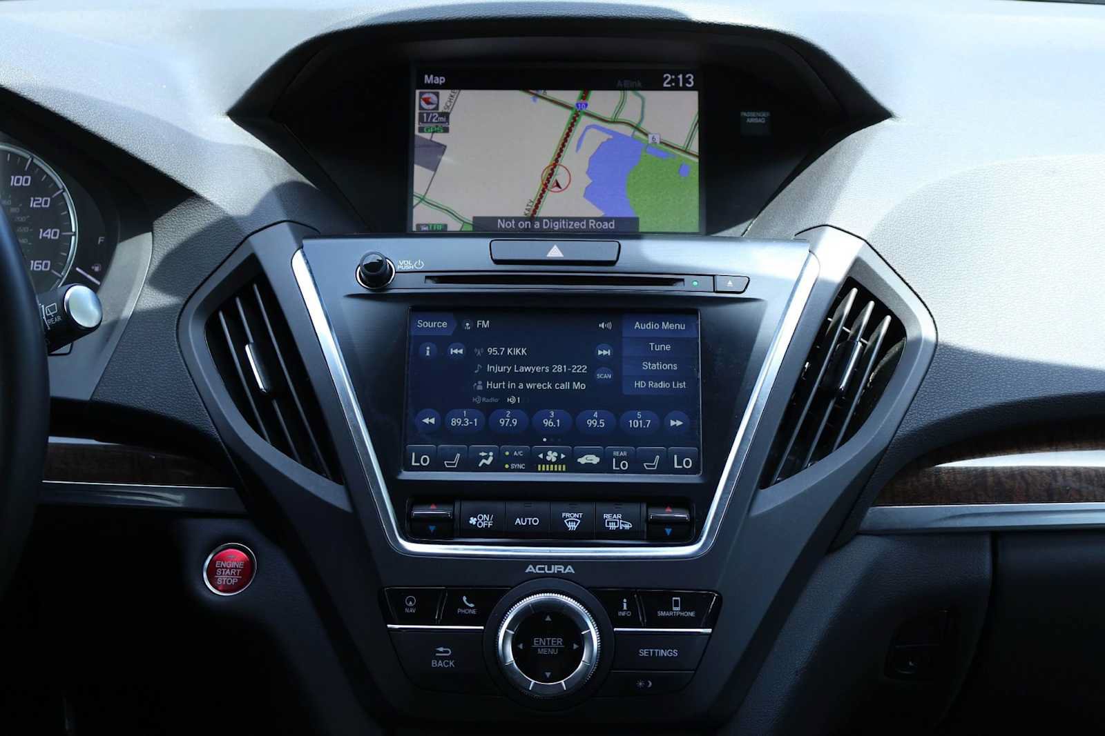 Used 2018 Acura MDX w/ Technology Package FWD image 16