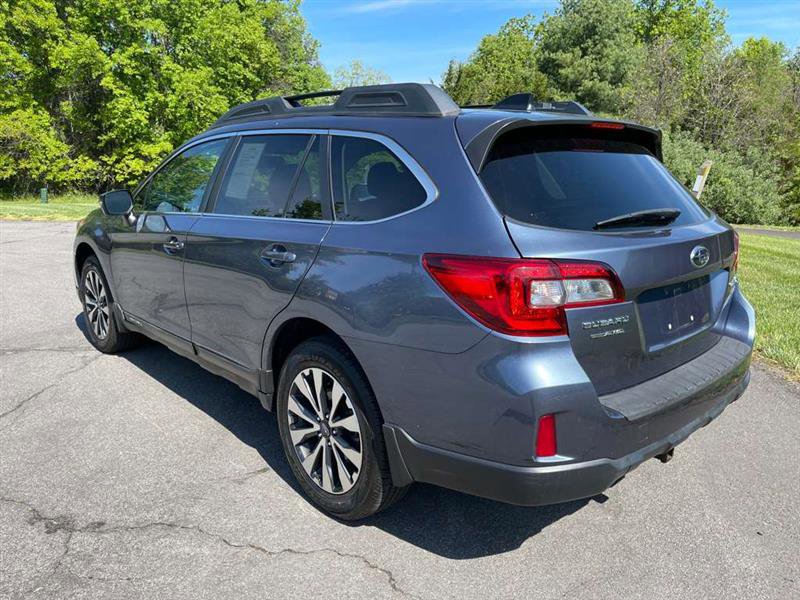 Used 2016 Subaru Outback 3.6R Limited AWD/4WD image 15