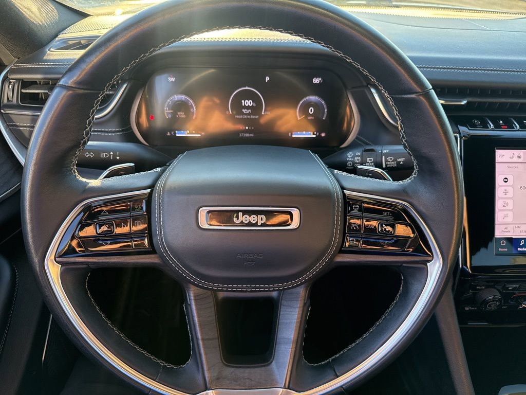 Used 2022 Jeep Grand Cherokee Overland image 21