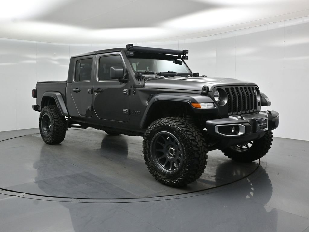 Used 2023 Jeep Gladiator Sport AWD/4WD image 49