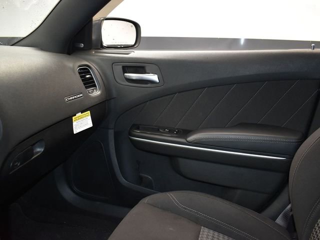 Used 2023 Dodge Charger SXT image 22