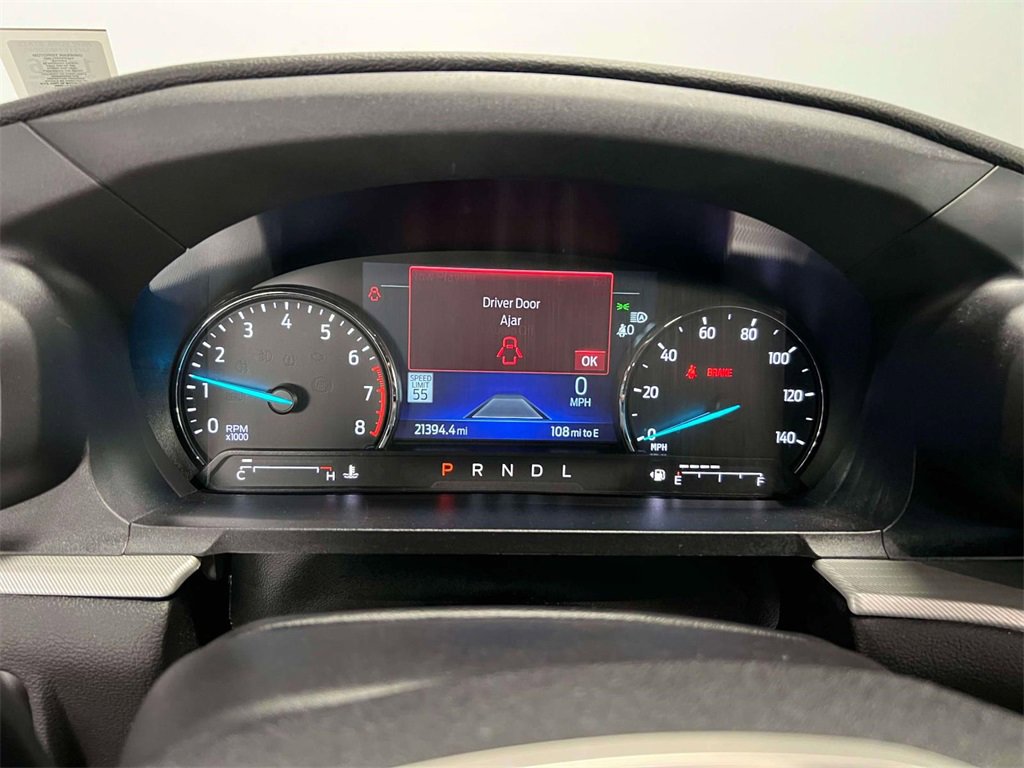 Used 2022 Ford Explorer XLT w/ Equipment Group 202A image 28