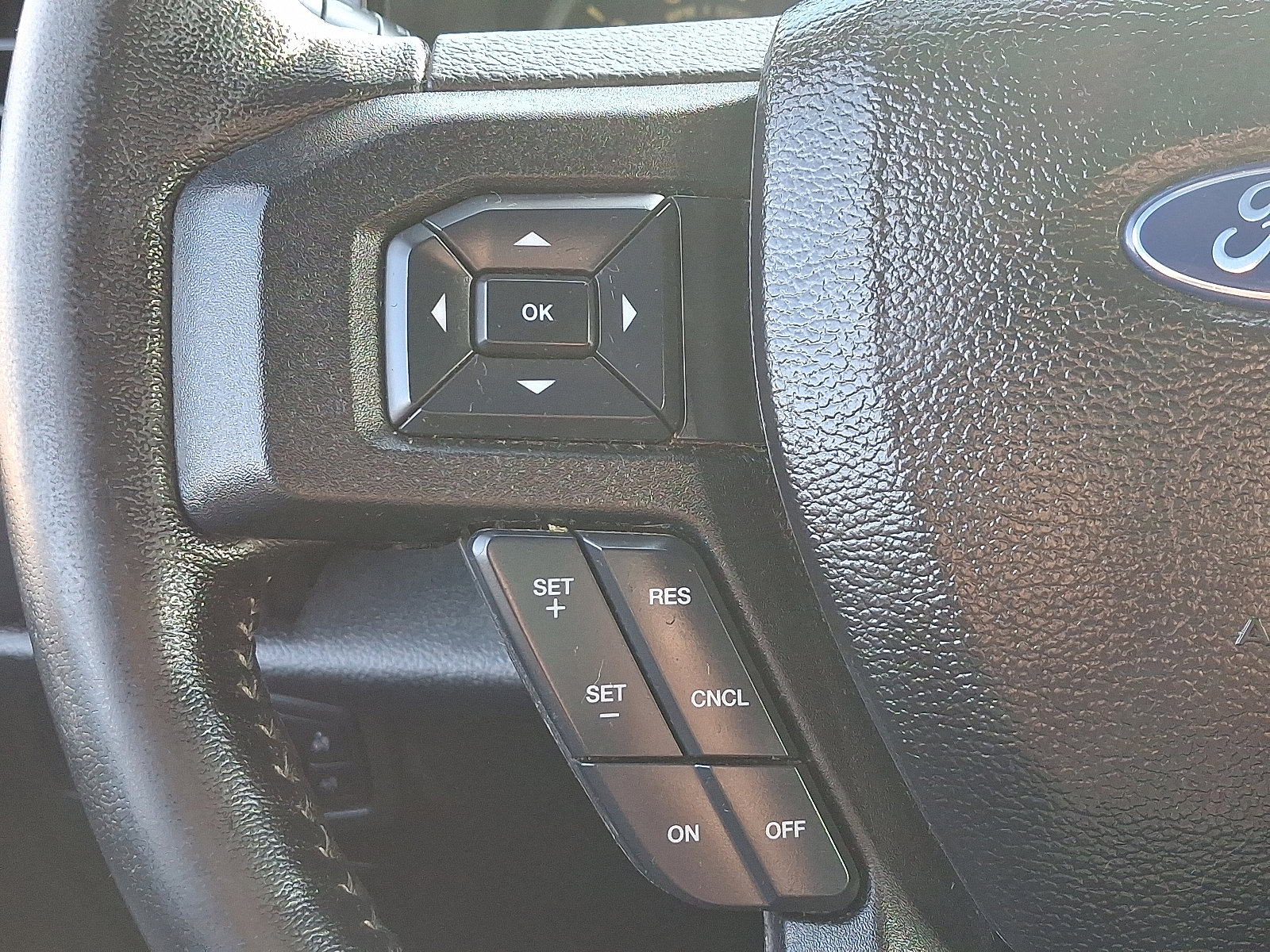 Certified 2017 Ford F150 XLT w/ Equipment Group 302A Luxury image 20