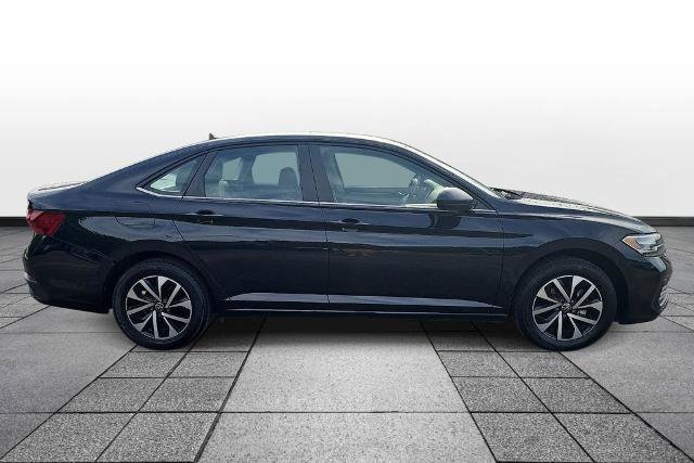 Used 2024 Volkswagen Jetta S FWD image 4
