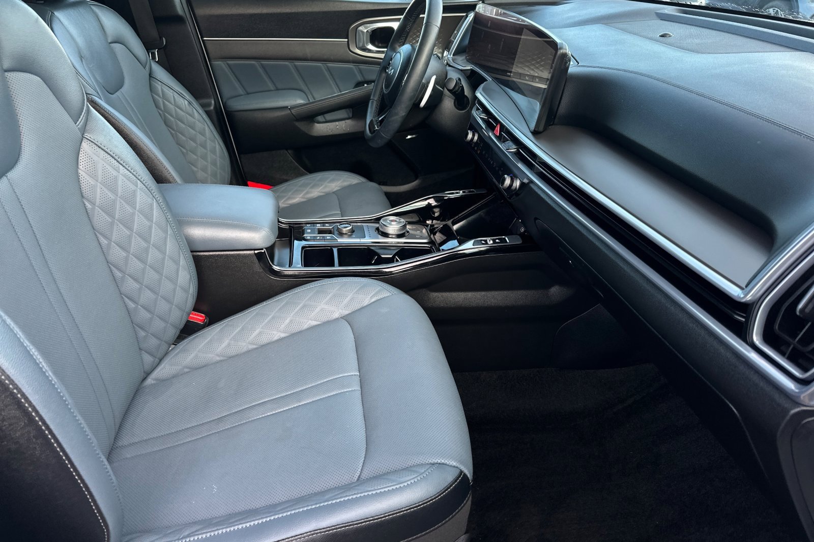 Certified 2025 Kia Sorento SX Prestige image 16