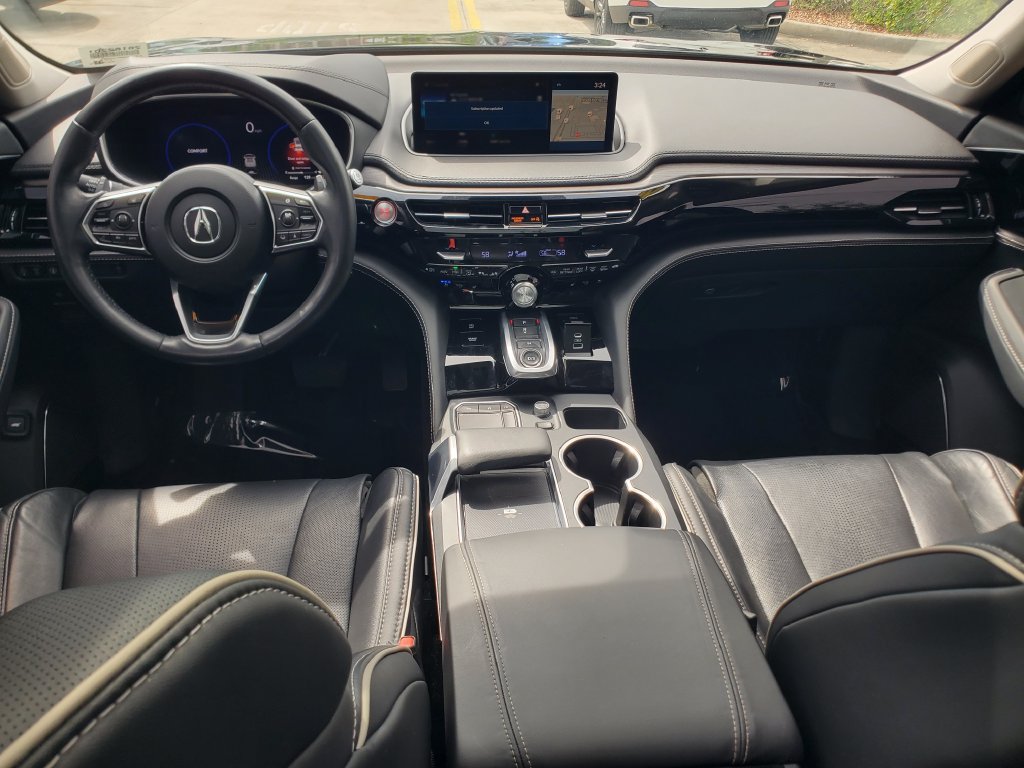 Used 2023 Acura MDX w/ Advance Package AWD/4WD image 10