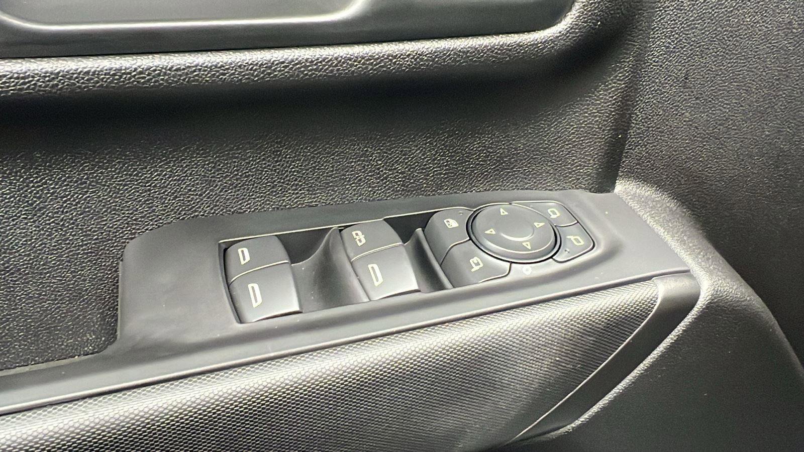 Certified 2026 Chevrolet Silverado 2500 Custom w/ Custom Value Package image 12