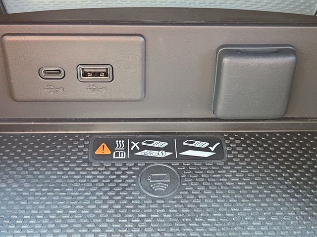 New 2025 Buick Envision Sport Touring image 38