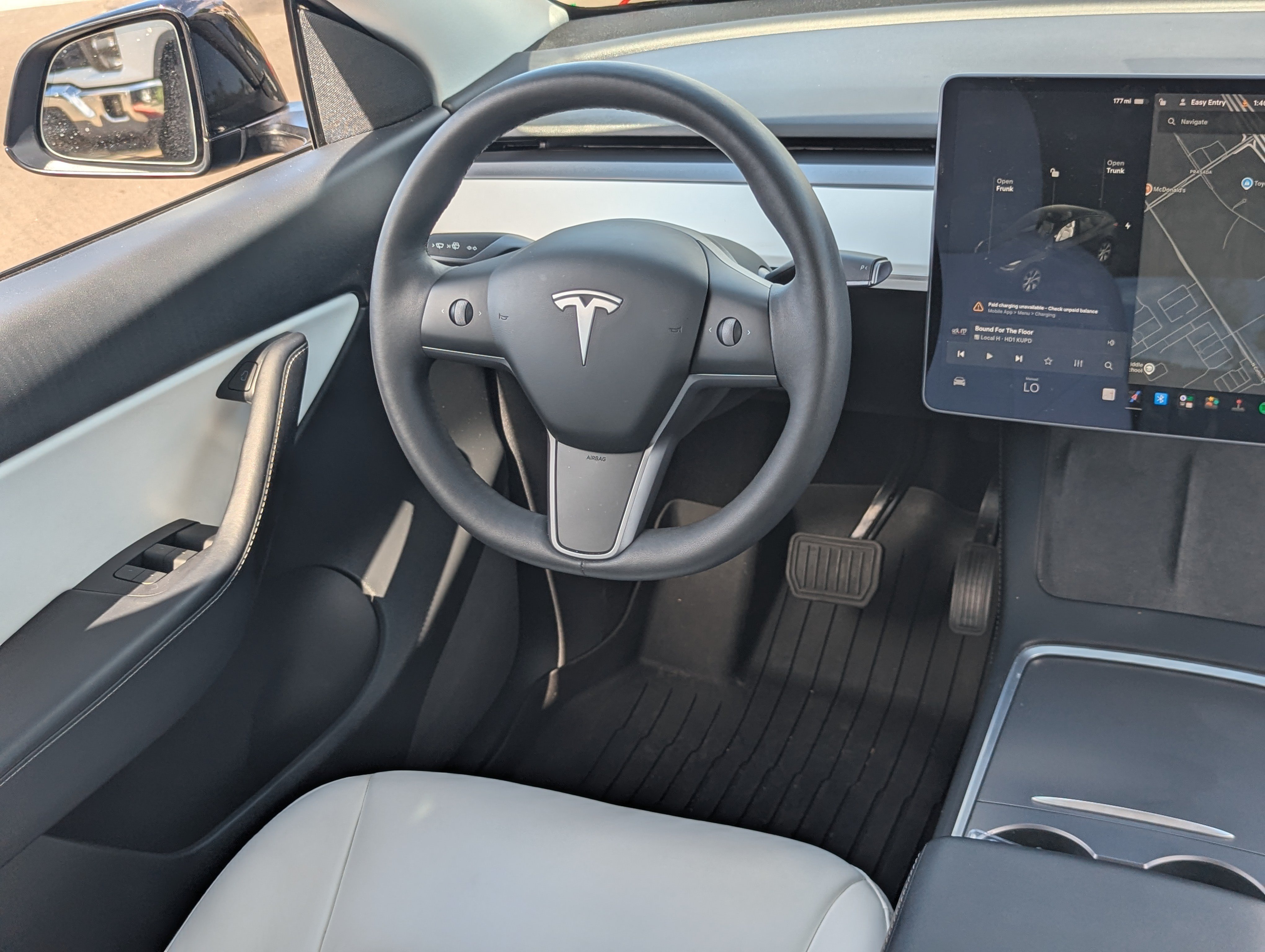 Used 2022 Tesla Model Y Long Range AWD/4WD image 15