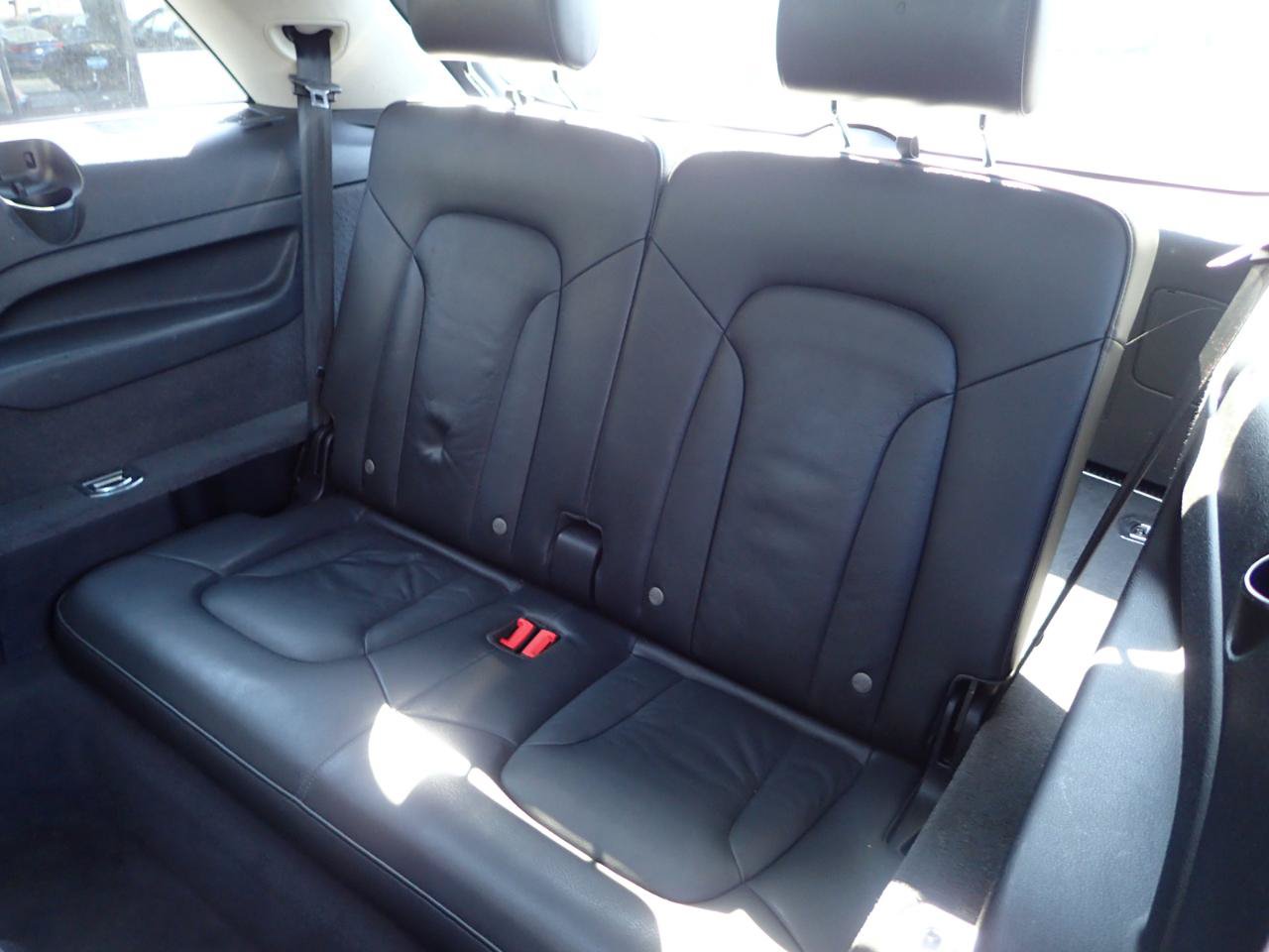 Used 2011 Audi Q7 TDI Premium Plus AWD/4WD image 12