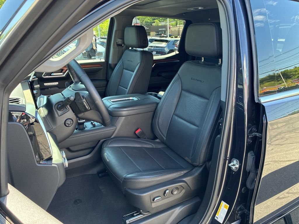 Used 2022 GMC Sierra 1500 Denali AWD/4WD image 17