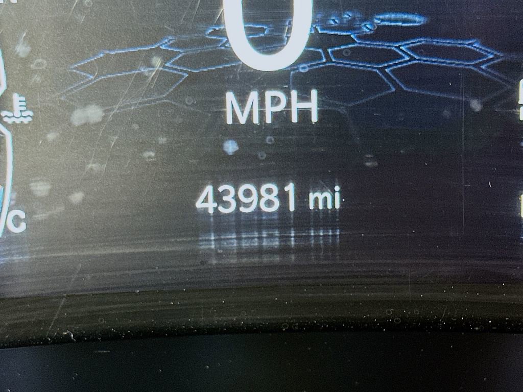 Used 2024 Jeep Compass Limited image 32