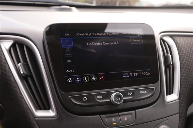 Used 2024 Chevrolet Malibu LT image 18