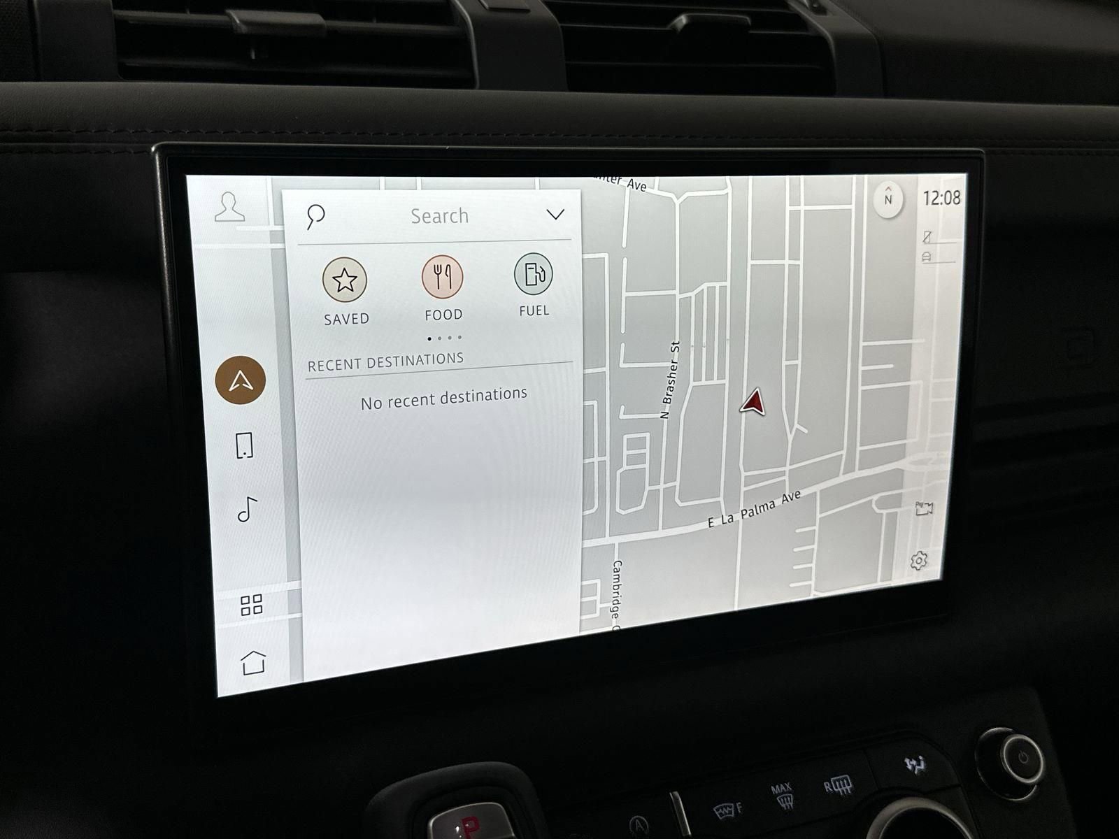 Certified 2023 Land Rover Defender 90 V8 image 15