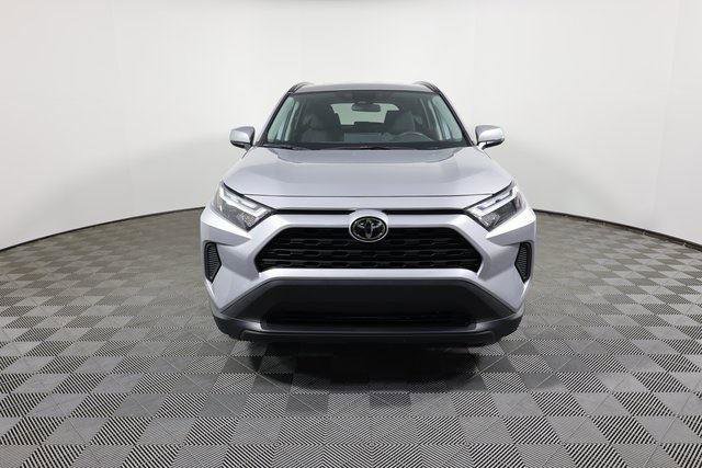 Used 2024 Toyota RAV4 XLE image 2