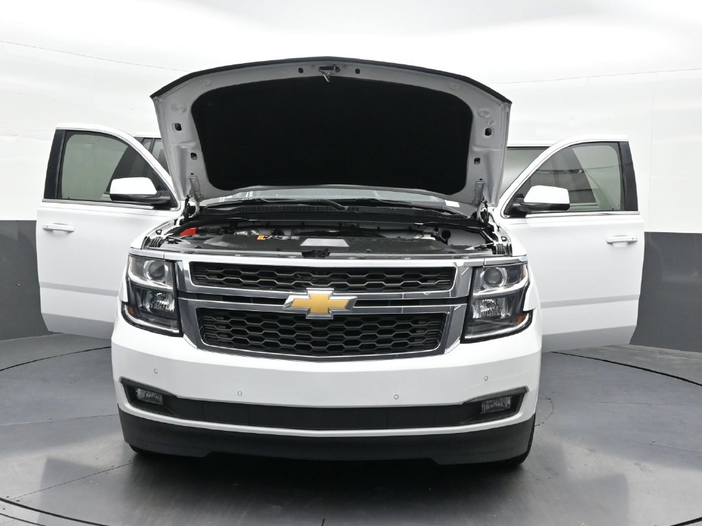 Used 2018 Chevrolet Tahoe LT w/ Luxury Package RWD image 38