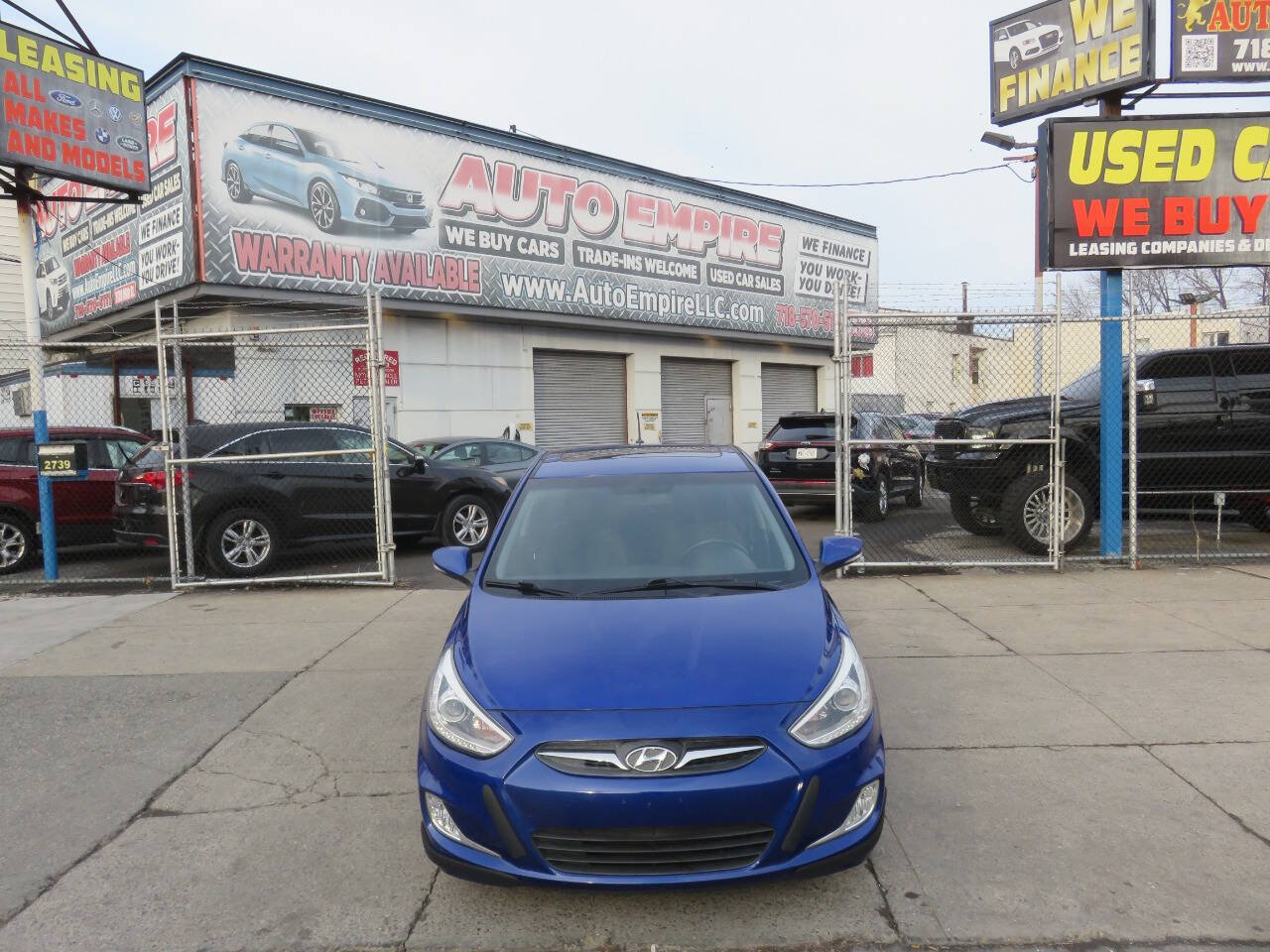 Used 2014 Hyundai Accent SE w/ Option Group 3 FWD image 6
