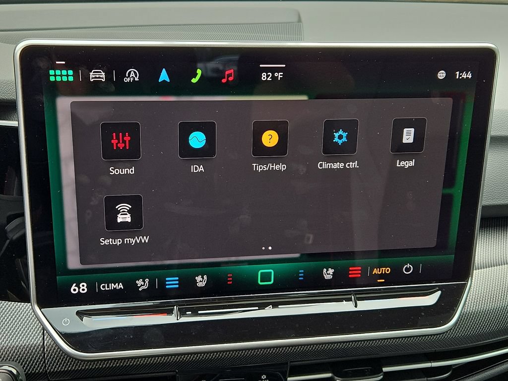 Certified 2025 Volkswagen GTI SE FWD image 28
