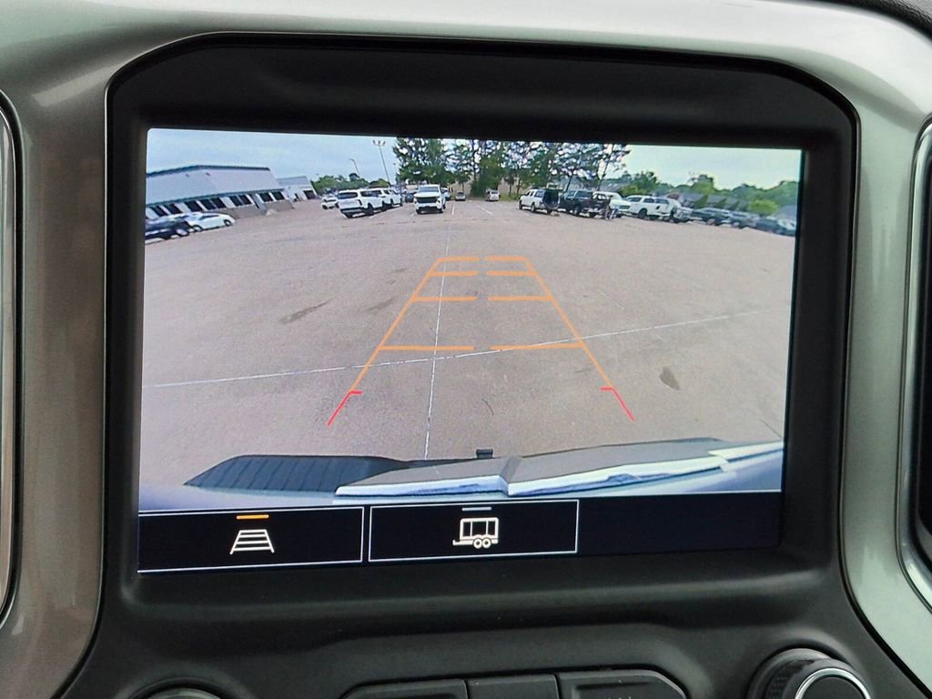 Used 2021 Chevrolet Silverado 1500 LT Trail Boss w/ Convenience Package II AWD/4WD image 25