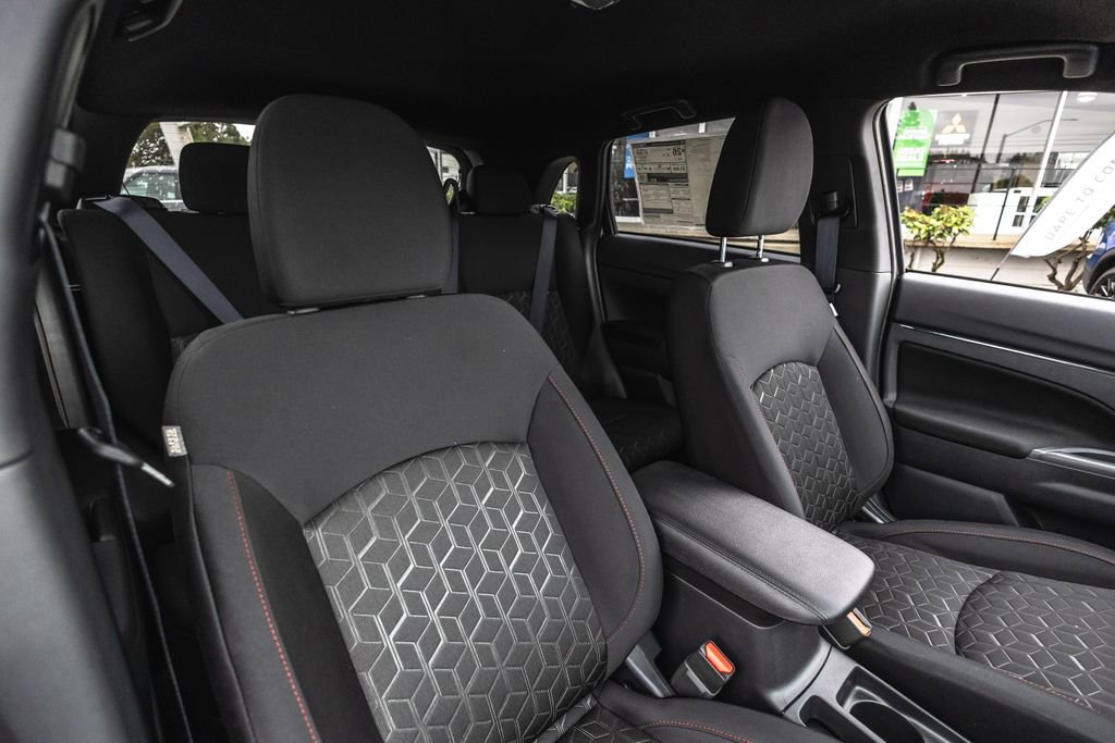 New 2026 Mitsubishi Outlander Sport AWD image 30