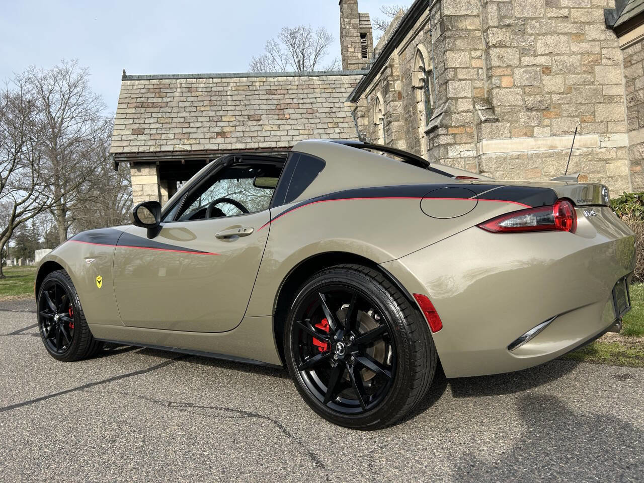 Used 2023 MAZDA MX-5 Miata Grand Touring RWD image 46
