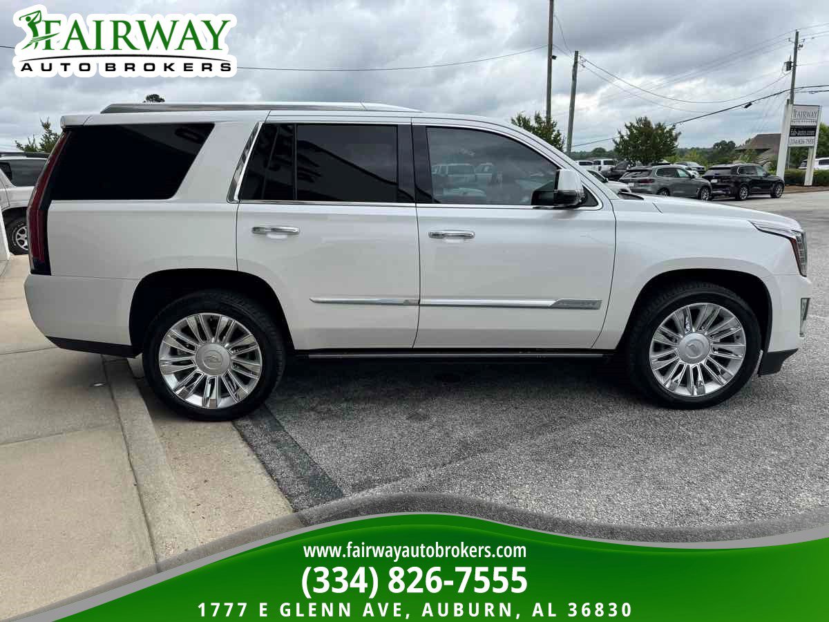 Used 2016 Cadillac Escalade Platinum AWD/4WD image 5