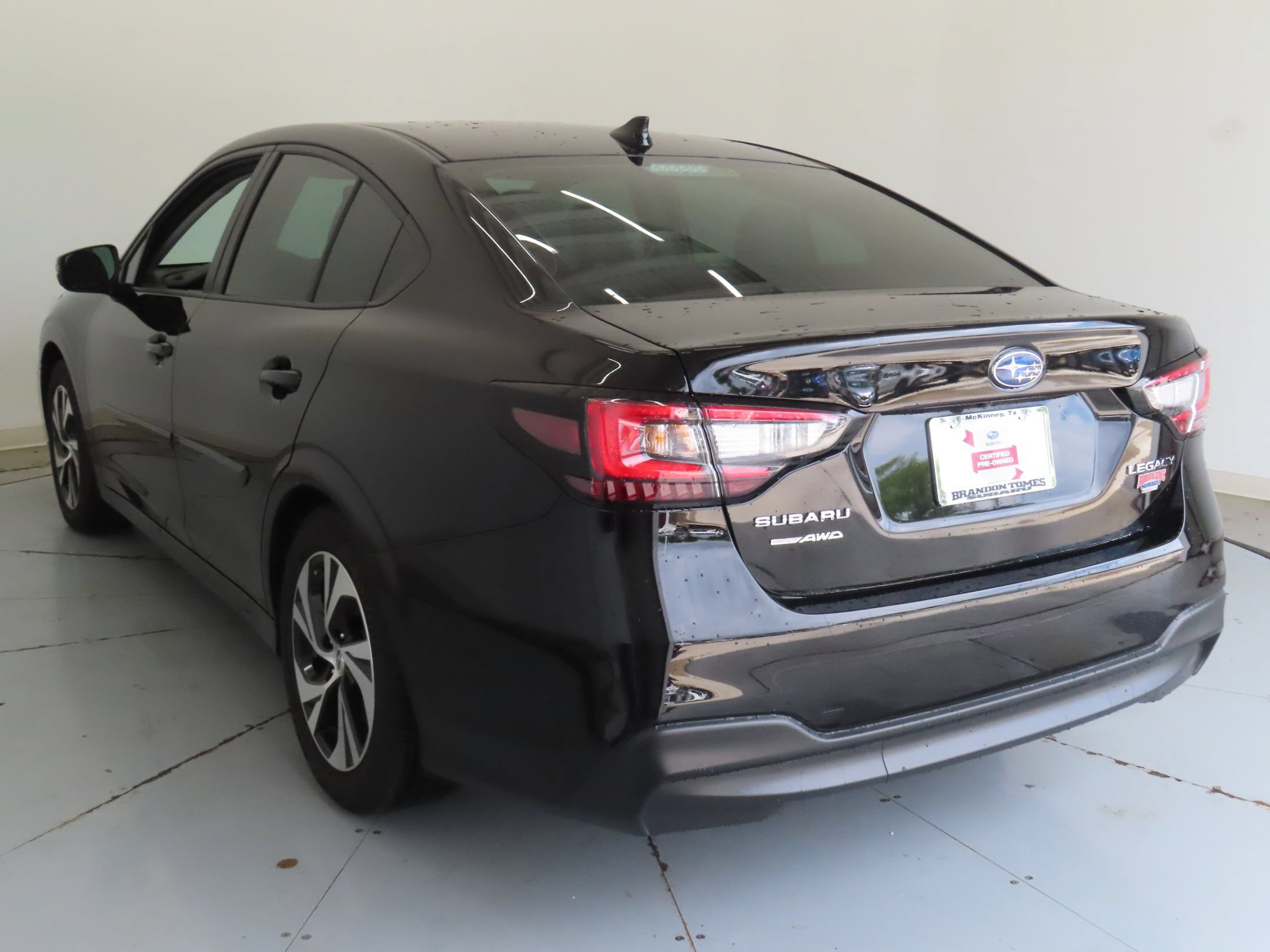 Used 2025 Subaru Legacy Premium AWD/4WD image 6