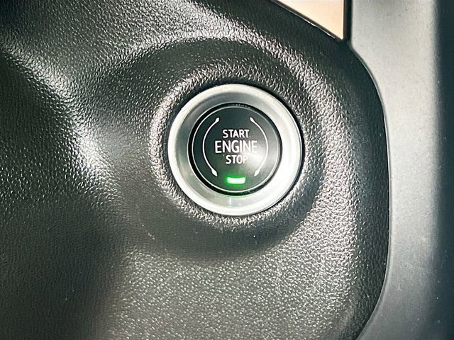 Used 2022 Chevrolet Silverado 1500 High Country image 19