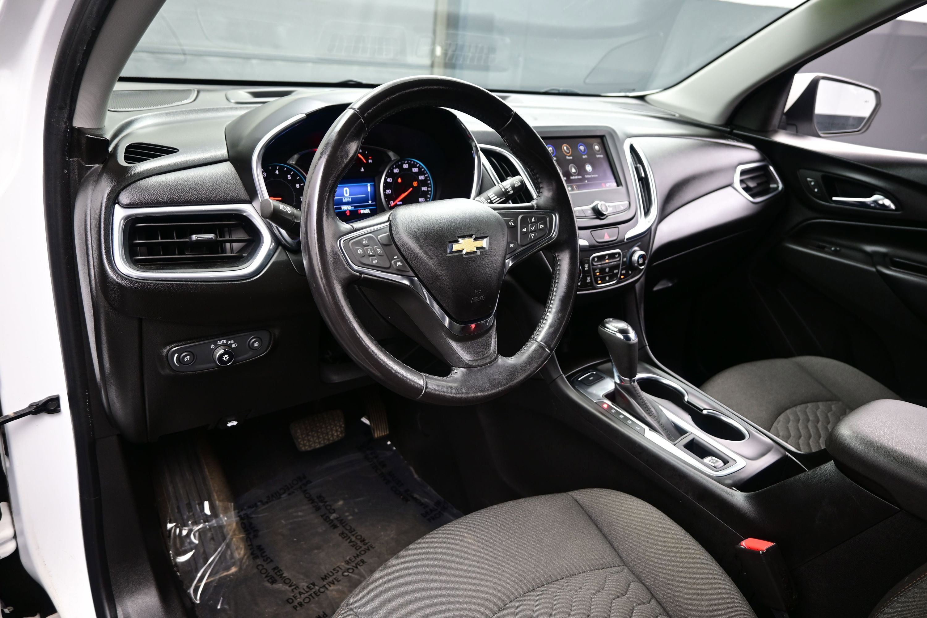 Used 2020 Chevrolet Equinox LT AWD/4WD image 12