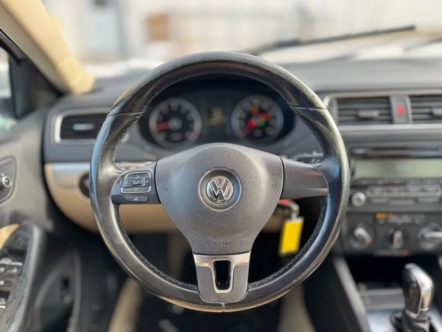 Used 2014 Volkswagen Jetta SE image 11
