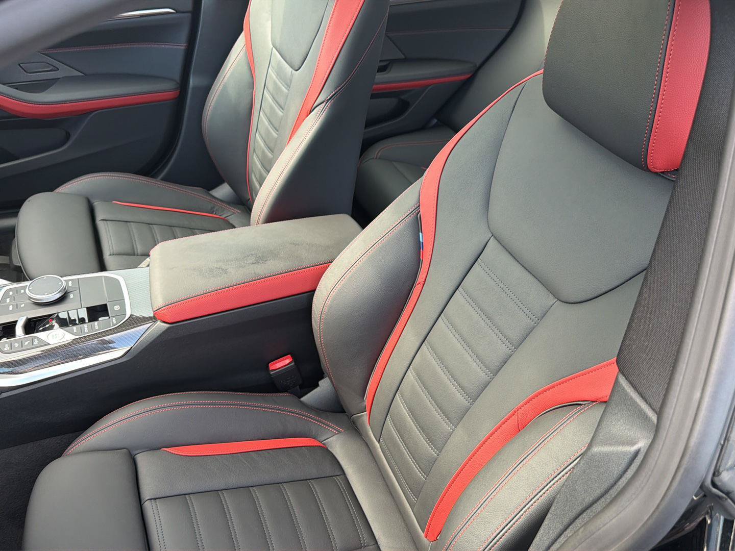 New 2026 BMW M440i w/ Premium Package RWD image 29