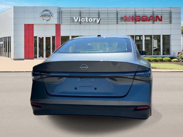 New 2026 Nissan Sentra SV w/ SV Convenience Package FWD image 4