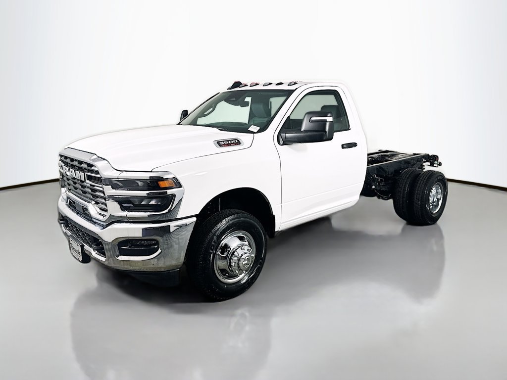 New 2026 RAM 3500 Tradesman w/ Chrome Appearance Group A AWD/4WD image 3