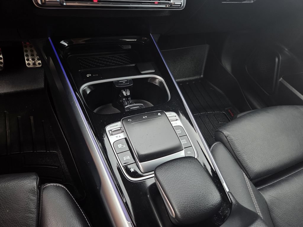 Used 2020 Mercedes-Benz GLB 250 image 14