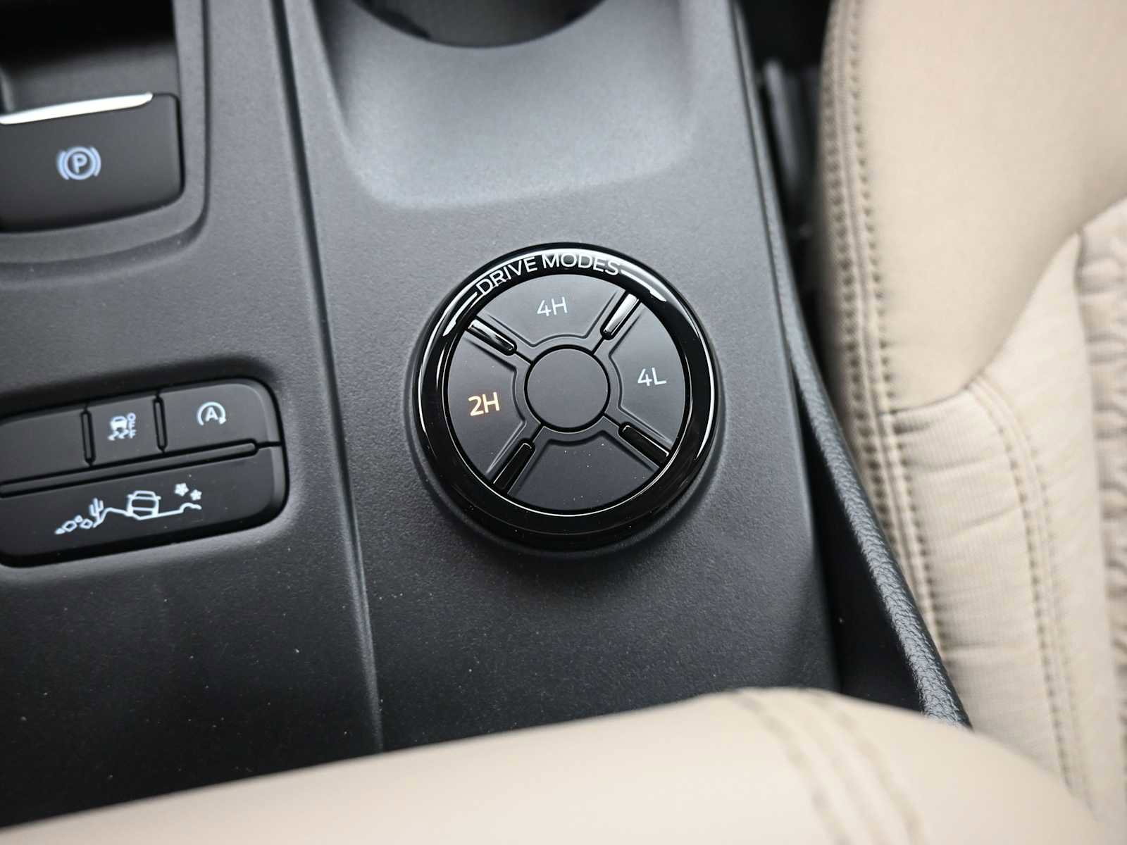 New 2025 Ford Ranger XLT w/ Equipment Group 301A High image 47